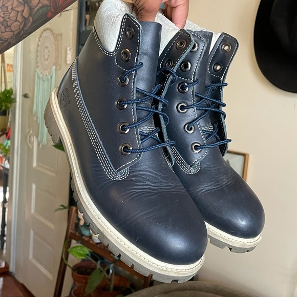 Blue Leather Timberlands, size 6 Men’s - Picture 2 of 8